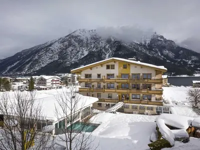 Doppelzimmer für 3 Personen (26 m²) in Pertisau 3/10