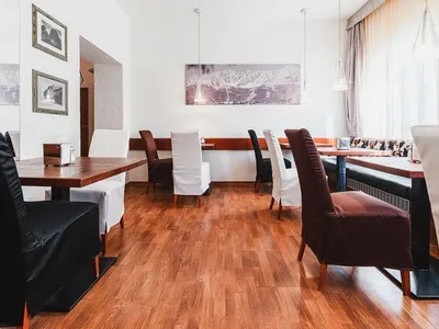 Doppelzimmer für 2 Personen (20 m²) in Innsbruck 10/10