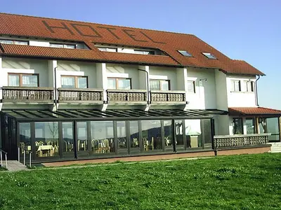 Doppelzimmer für 3 Personen in Dankmarshausen 3/5