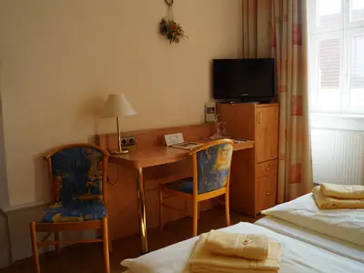 Doppelzimmer für 4 Personen in Hainich 2/10