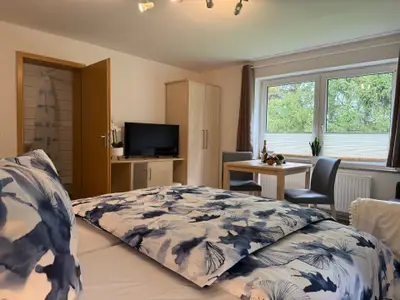 Doppelzimmer für 3 Personen (25 m²) in Hirschburg 4/10