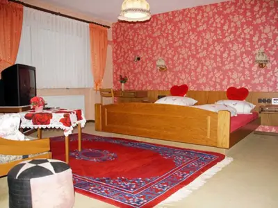 Doppelzimmer für 3 Personen (22 m²) in Amorbach 4/7
