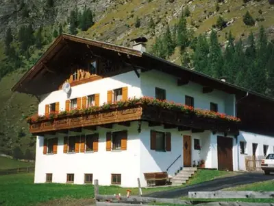 Doppelzimmer für 5 Personen in Ausservals 1/10