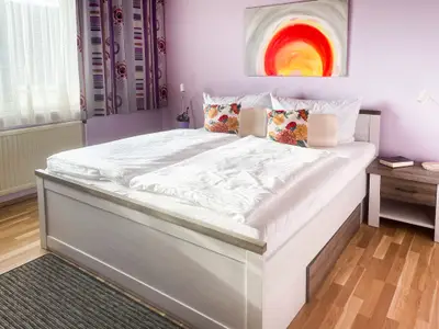 Doppelzimmer für 2 Personen (30 m²) in Altenburg 4/8