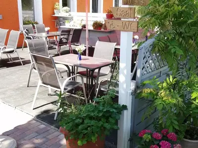 Doppelzimmer für 3 Personen (25 m²) in Olbernhau 2/10