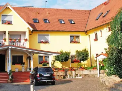 Doppelzimmer für 2 Personen (22 m²) in Stadt Torgau 3/10
