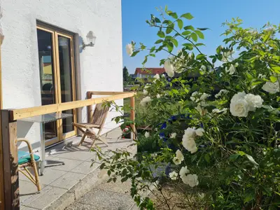 Zimmer Ost EG Terrasse