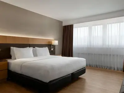 Doppelzimmer für 3 Personen (30 m²) in Innsbruck 3/10