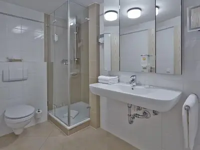 Doppelzimmer für 4 Personen (26 m²) 3/10