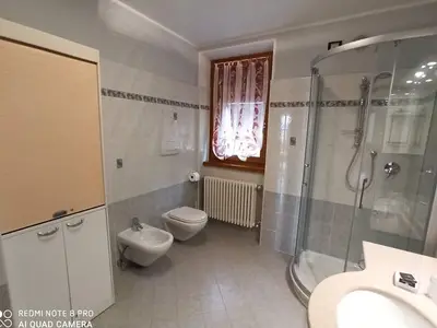 Doppelzimmer für 2 Personen (14 m²) 7/9