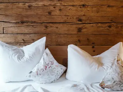 Doppelzimmer für 2 Personen (18 m²) in Mellau 3/10