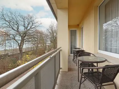 Doppelzimmer für 2 Personen (31 m²) in Boltenhagen (Ostseebad) 2/10