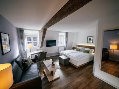 Doppelzimmer für 4 Personen (29 m²) in Dettelbach 3/9