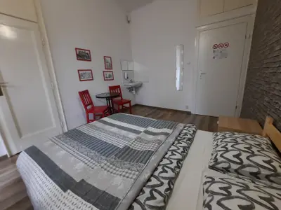 Doppelzimmer für 2 Personen (12 m²) in Krakau 2/10