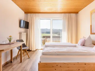 Doppelzimmer für 2 Personen (21 m²) in Rohrdorf 9/10