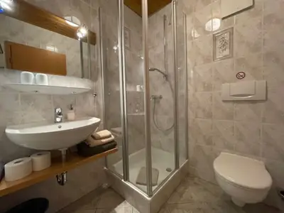 Doppelzimmer für 3 Personen (21 m²) in Rohrdorf 3/8