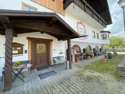 Doppelzimmer für 3 Personen (21 m²) in Rohrdorf 7/8