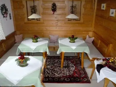 Doppelzimmer für 3 Personen (20 m²) in Bad Wiessee 3/10