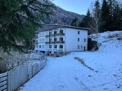 Doppelzimmer für 3 Personen (22 m²) in Bad Bleiberg 2/10