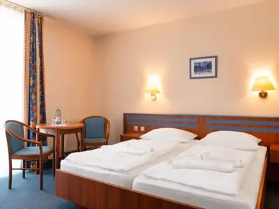Doppelzimmer für 2 Personen in Sellin (Ostseebad) 5/8