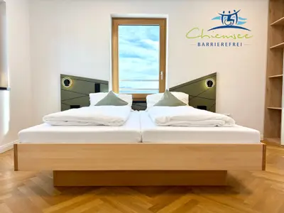 Doppelbett Fraueninselzimmer