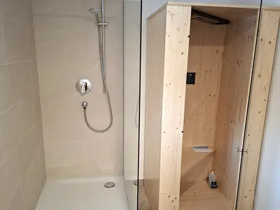 Zimmer 7 Therme u. Dusche