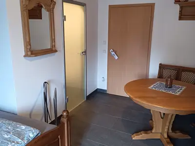 Doppelzimmer für 2 Personen (22 m²) in Weilmünster 4/10