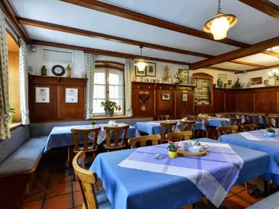 Doppelzimmer für 4 Personen (30 m²) in Starnberg 10/10