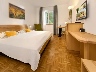 Doppelzimmer für 2 Personen in Staufen Im Breisgau 3/10