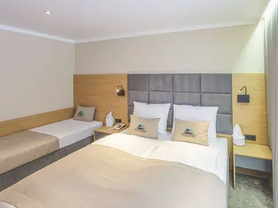 Doppelzimmer für 3 Personen (20 m²) in Steeg (Tirol) 9/10