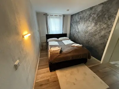 Doppelzimmer für 2 Personen in Steinsfeld 6/9