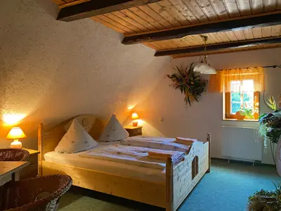 Doppelzimmer für 4 Personen (33 m²) in Stolpen 1/10