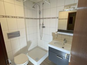 23894075-Doppelzimmer-2-Straubenhardt-300x225-1