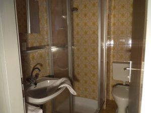 18956921-Doppelzimmer-2-Strobl-300x225-4