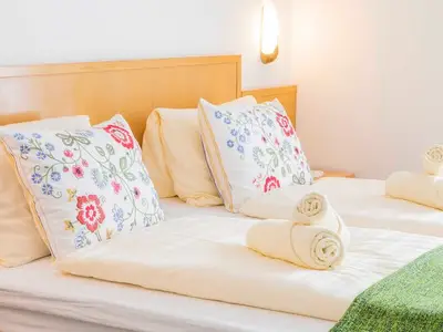 Doppelzimmer für 3 Personen (20 m²) in Strobl 5/10