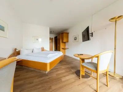 Doppelzimmer für 2 Personen in Stuttgart 7/7