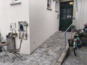 19207327-Doppelzimmer-3-Sulzfeld-300x225-5