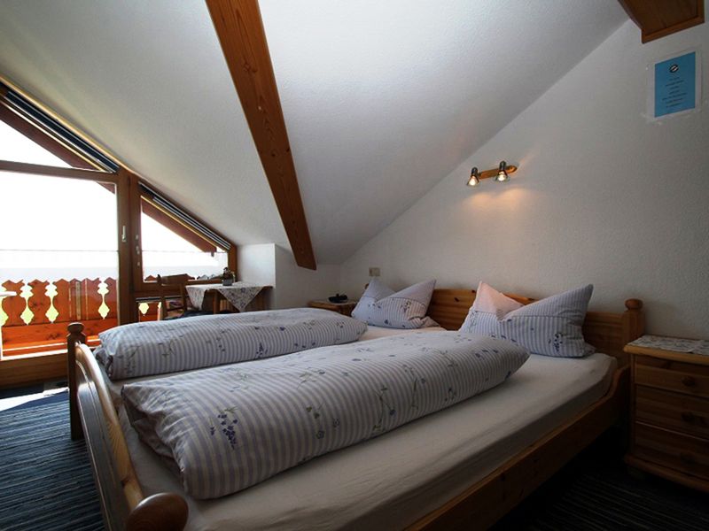 23307886-Doppelzimmer-2-Taching am See-800x600-2