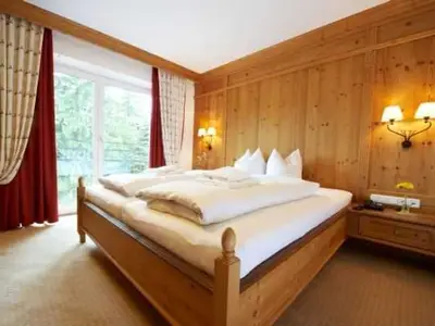 Doppelzimmer für 2 Personen in Tannheim 9/10