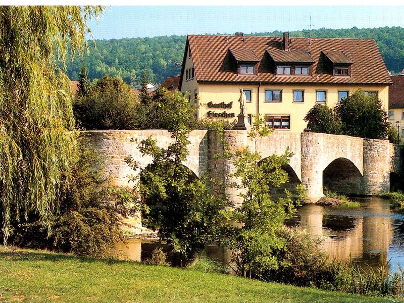 19171848-Doppelzimmer-2-Tauberrettersheim-800x600-0