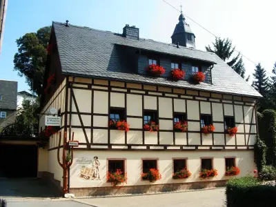 Doppelzimmer für 2 Personen (15 m²) in Thermalbad Wiesenbad 1/7