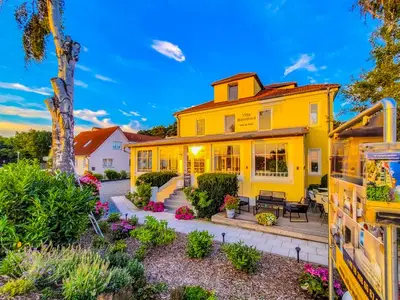 Doppelzimmer für 2 Personen (20 m²) in Thiessow 9/10