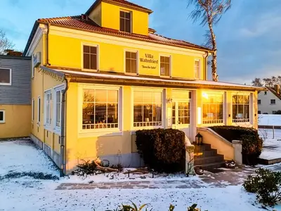 Doppelzimmer für 2 Personen (20 m²) in Thiessow 8/10