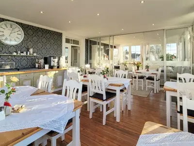 Doppelzimmer für 2 Personen (20 m²) in Thiessow 9/10