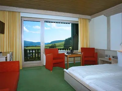 Standard Doppelzimmer Sonnenalm Ausblick