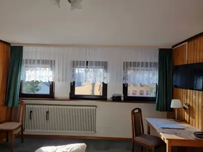 Photo, INSIDE, OUTSIDE