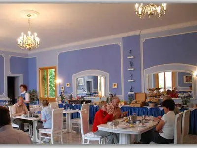 Doppelzimmer für 2 Personen (30 m²) in Torgau 3/10