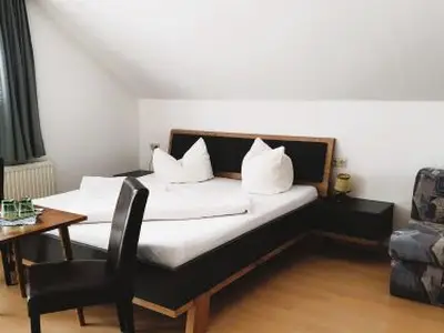 Doppelzimmer für 2 Personen (22 m²) in Trattenbach (Niederösterreich) 5/7