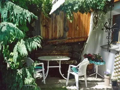 Doppelzimmer für 2 Personen in Trin 9/10