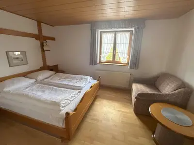 Doppelzimmer für 2 Personen (19 m²) in Überlingen 10/10